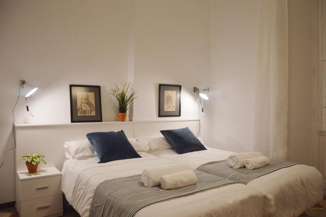 Apartamento Colón 32 Sevilha Exterior foto
